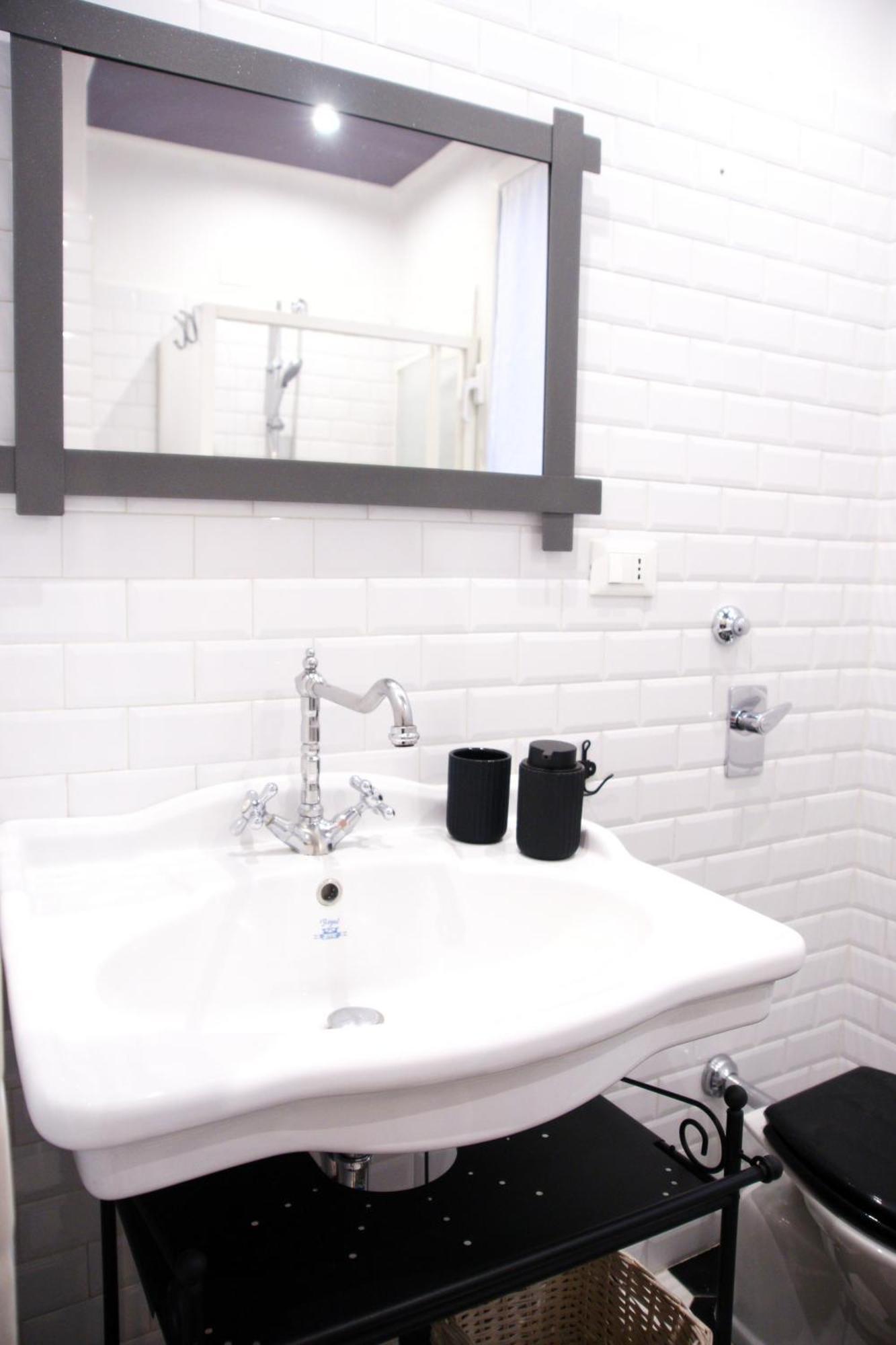 Navigli Urban Suite มิลาน ภายนอก รูปภาพ